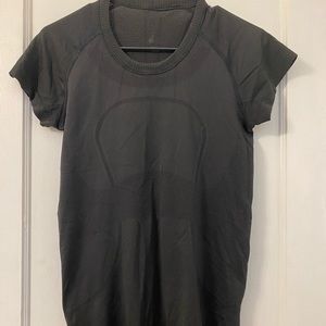 Lululemon Swiftly Short Sleeve